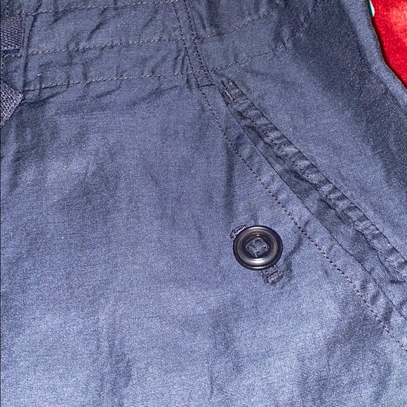 Shorts - Picture 2 of 7